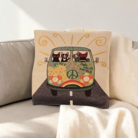 Zöld díszpárna 45x45 – Békebusz cicák